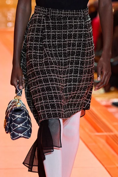 Look 79